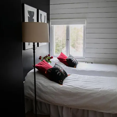 بيت ضيافة Loimu Antskog